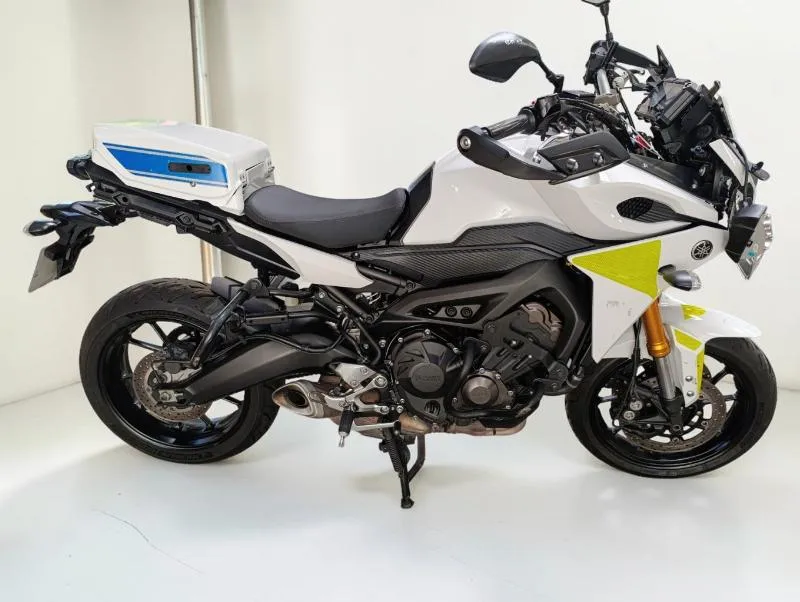 TRACER 900