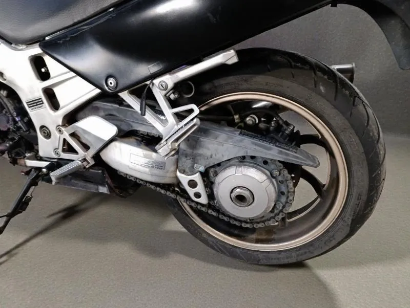 VFR 750 F