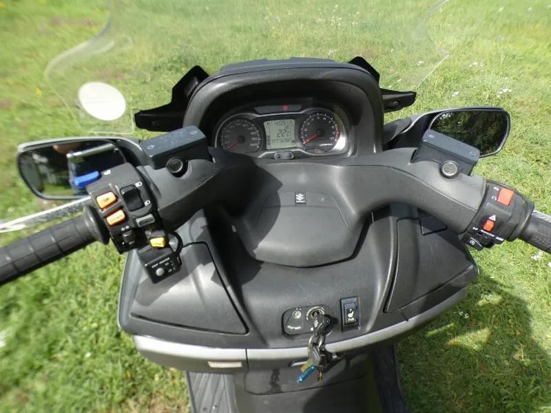 BURGMAN 650