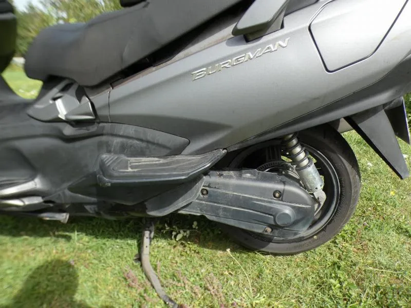 BURGMAN 650