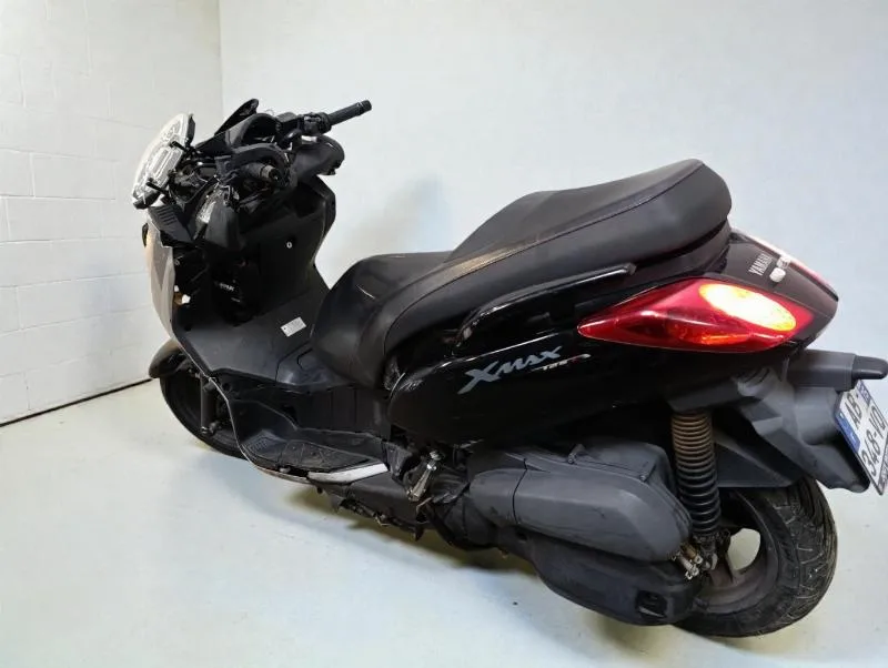 XMAX 125