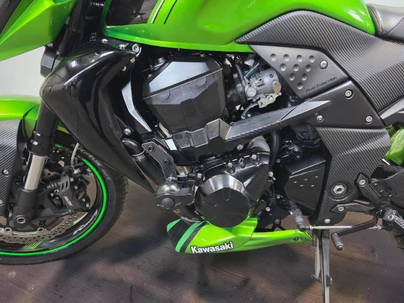Z 750 R