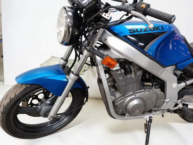 GS 500 E