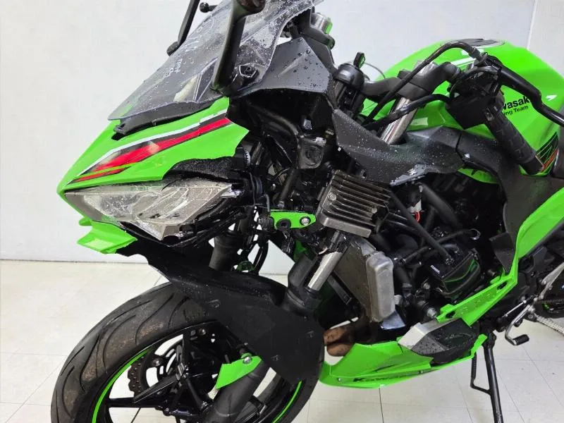 NINJA 400