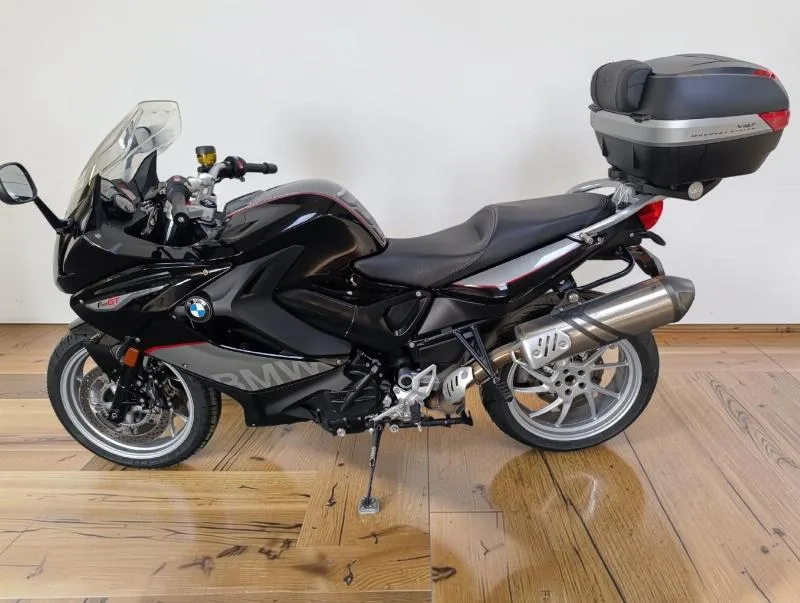 F 800 GT