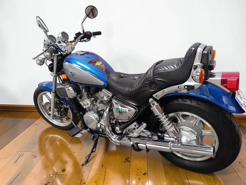 VN 750