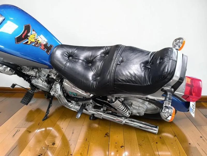 VN 750