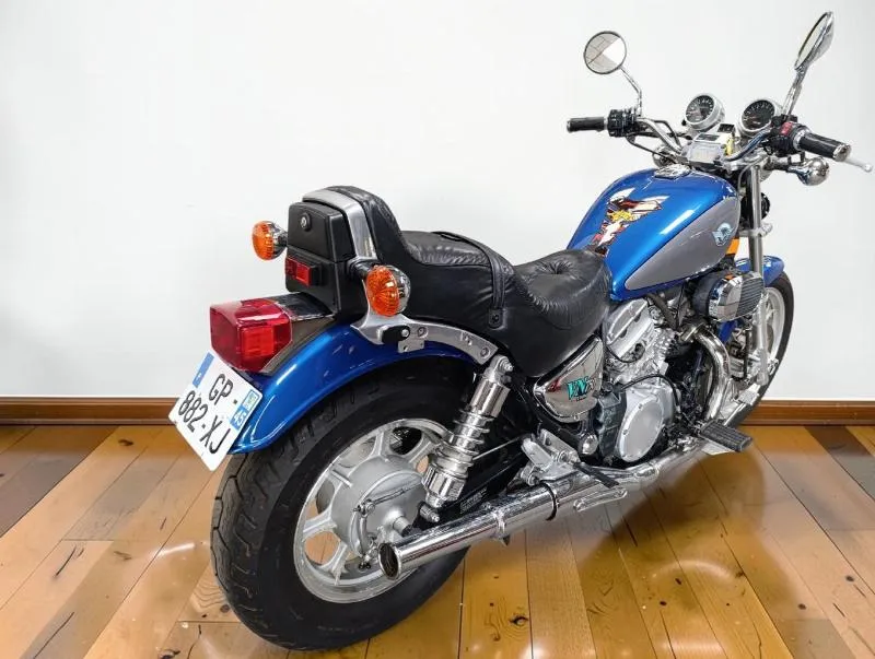 VN 750