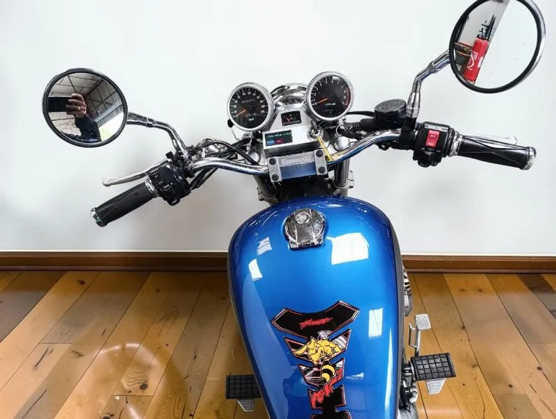 VN 750