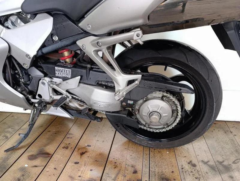 VFR 800 VTEC