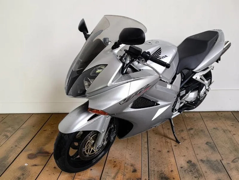 VFR 800 VTEC