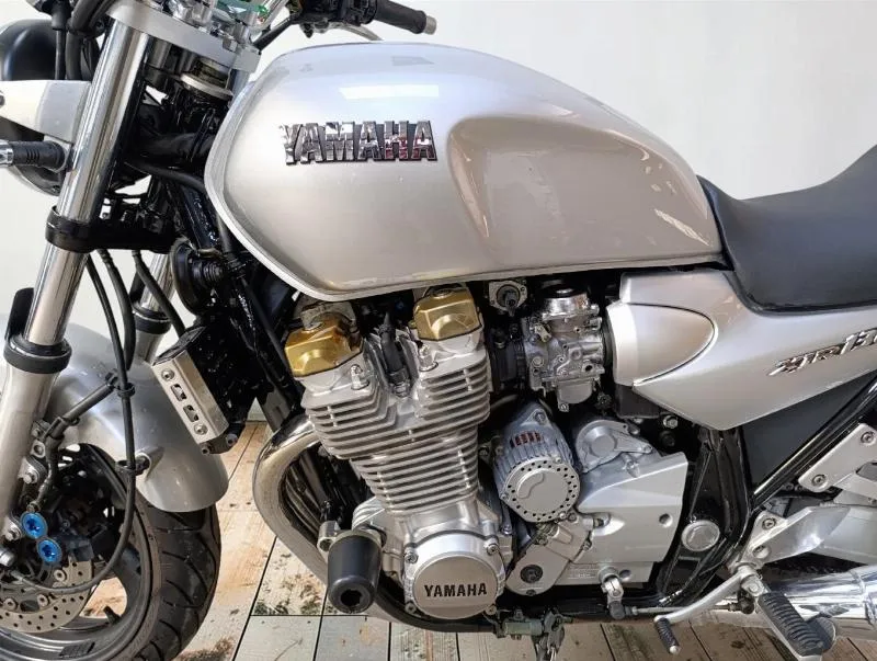 XJR 1300