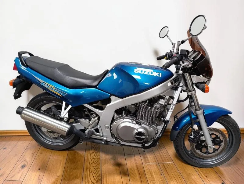 GS 500 E