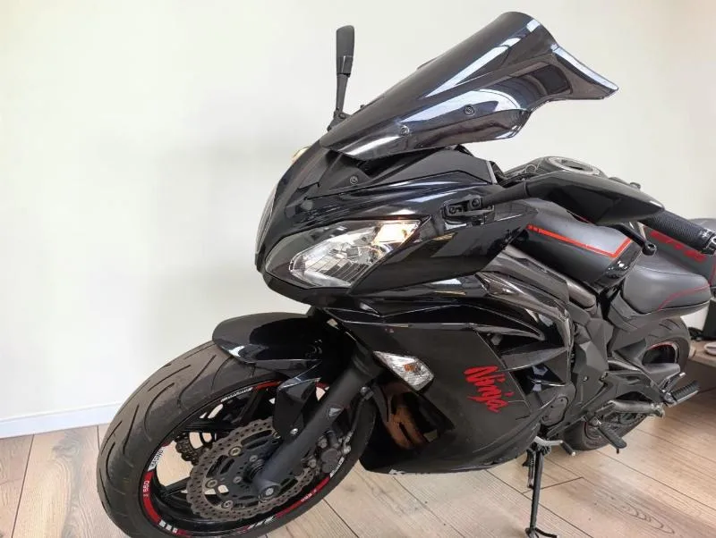 ER6