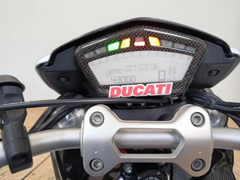 HYPERMOTARD