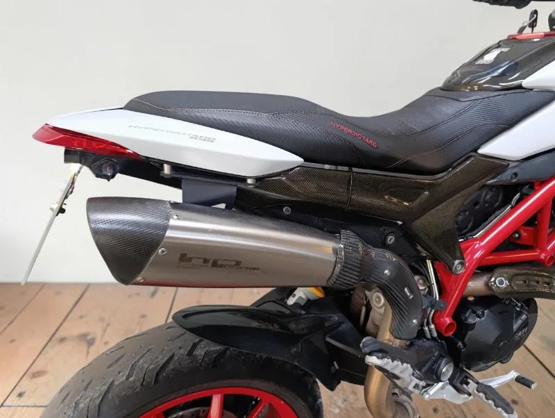 HYPERMOTARD