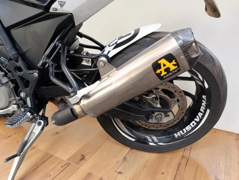 NUDA 900