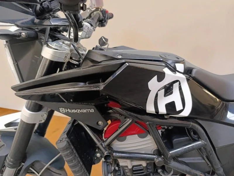 NUDA 900