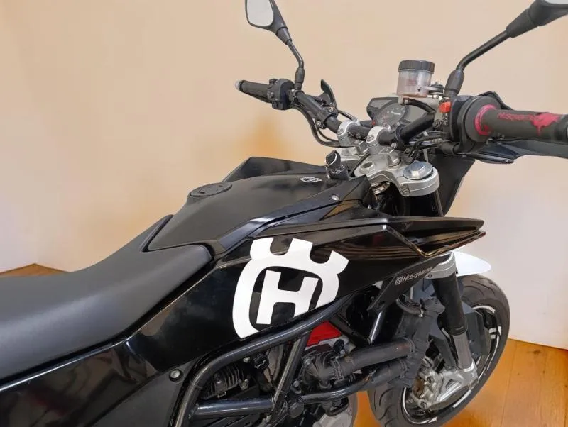 NUDA 900