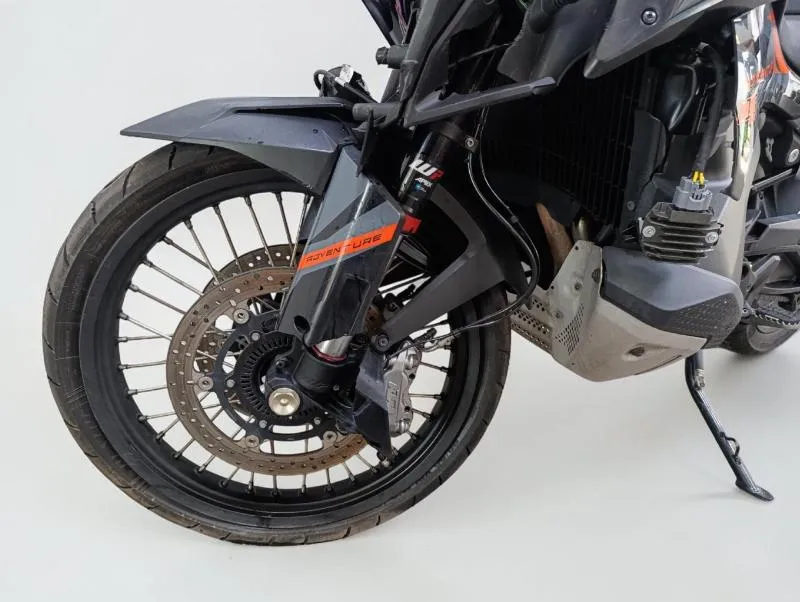 890 ADVENTURE