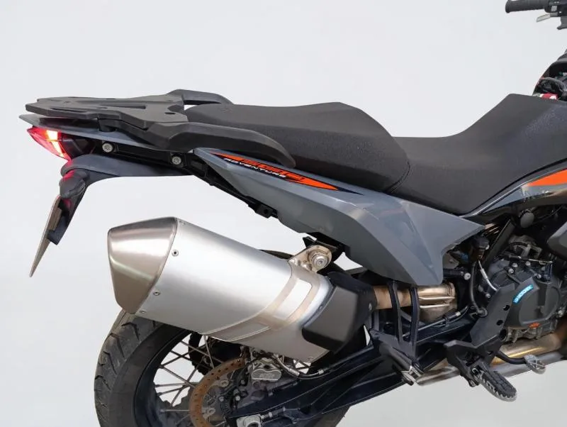 890 ADVENTURE