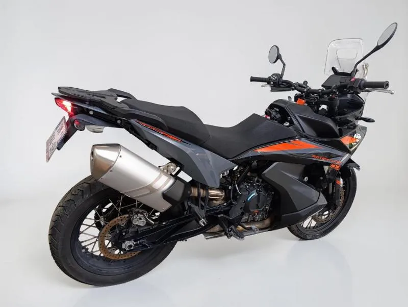 890 ADVENTURE