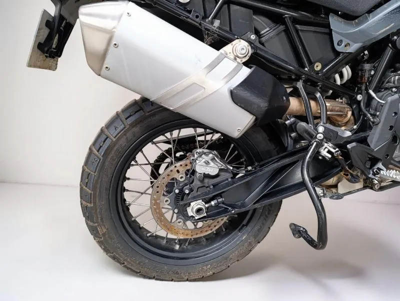 890 ADVENTURE