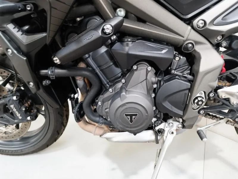 Street Triple 660