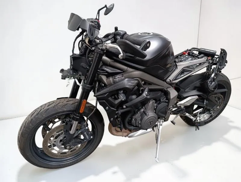 Street Triple 660