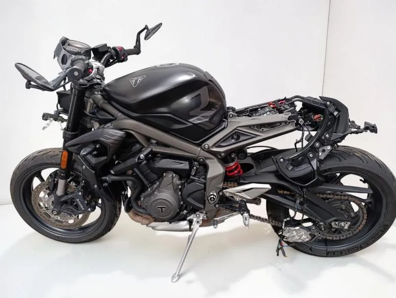 Street Triple 660