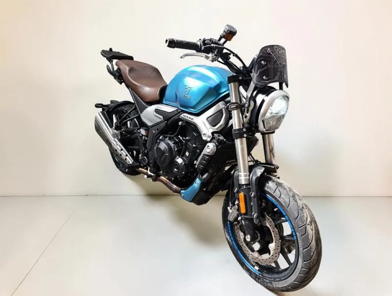 AC 500