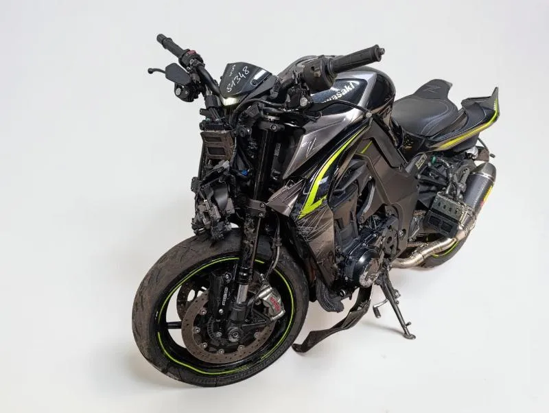 Z 1000