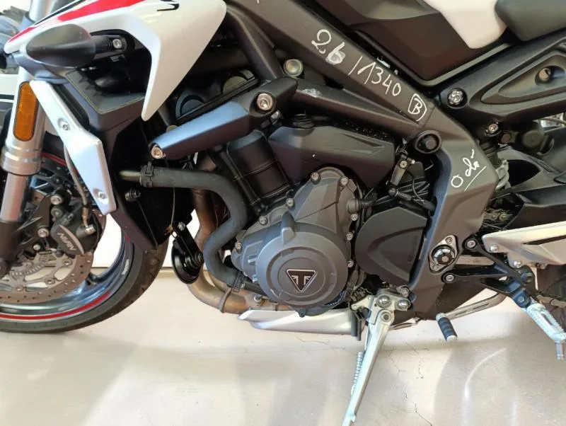 Street Triple 660