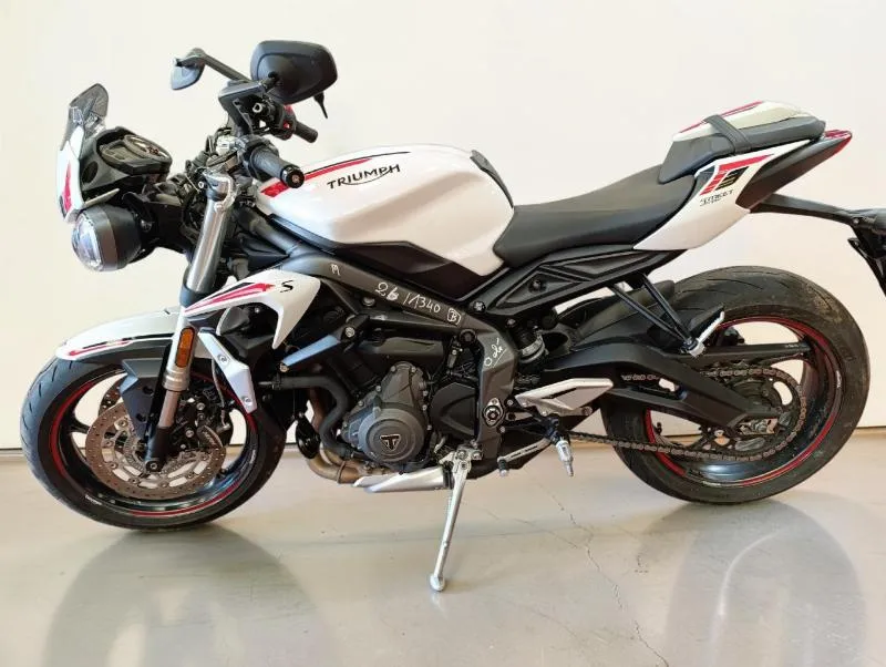 Street Triple 660