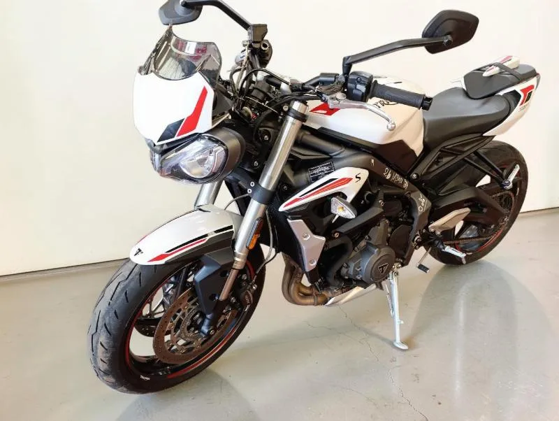 Street Triple 660