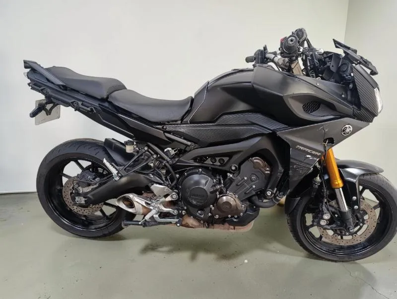 MT09