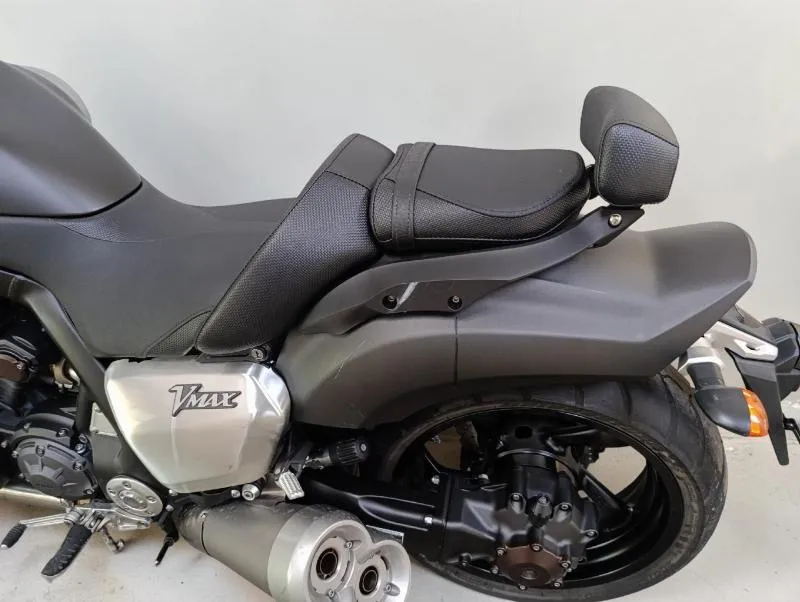 VMAX 1700