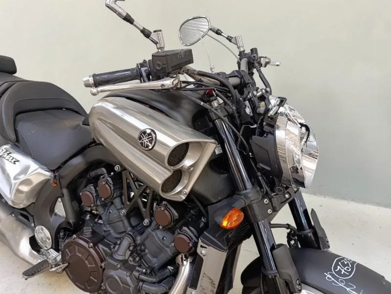 VMAX 1700