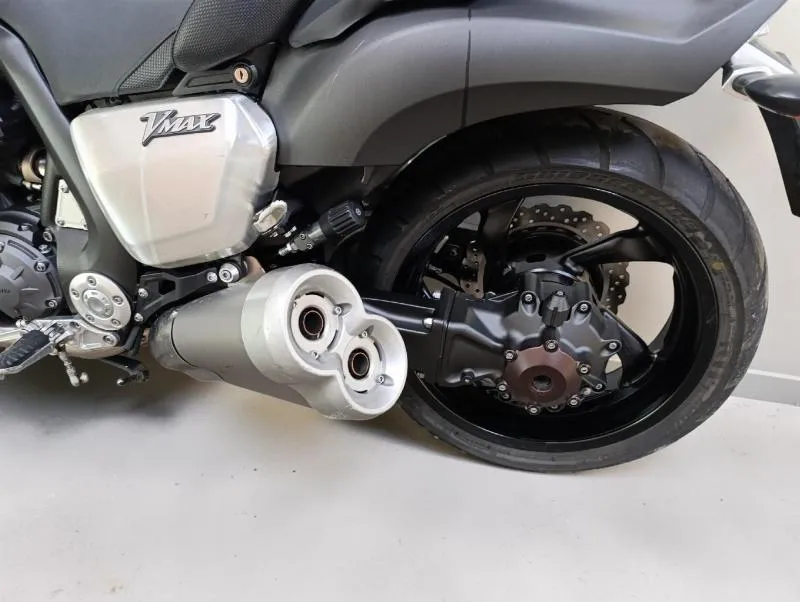 VMAX 1700