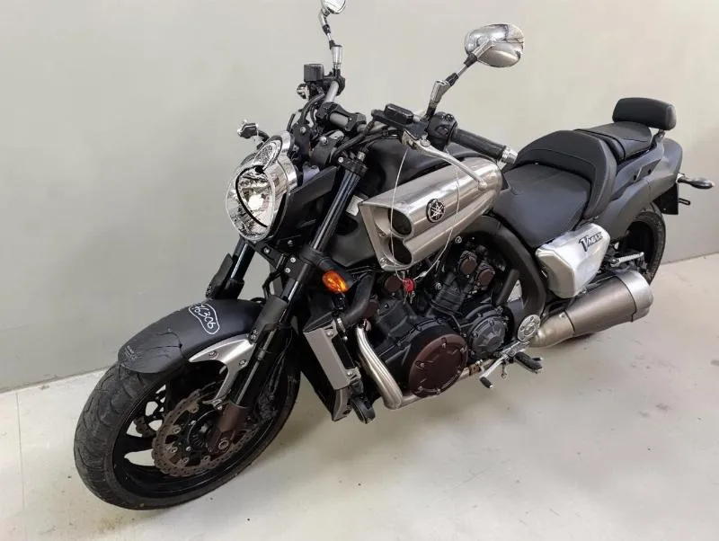 VMAX 1700