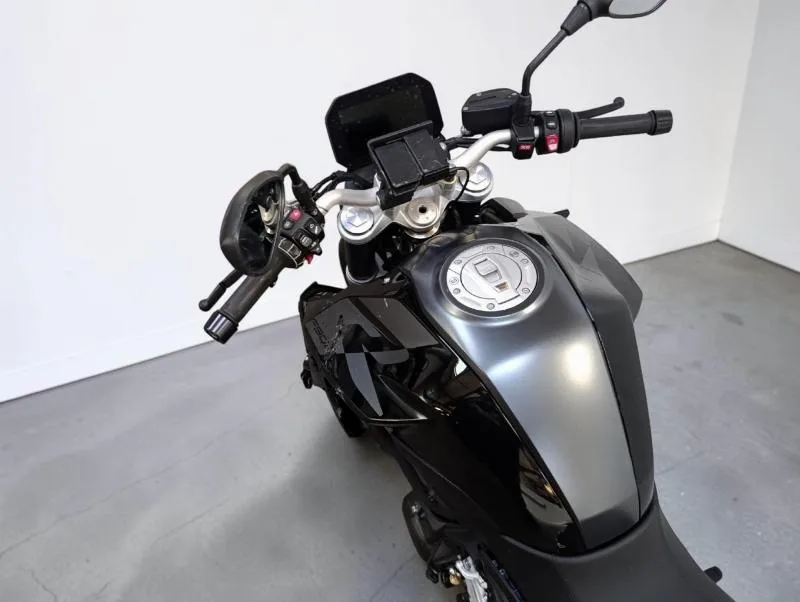 F 900 XR