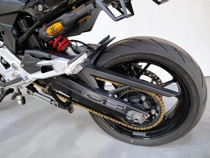 F 900 XR