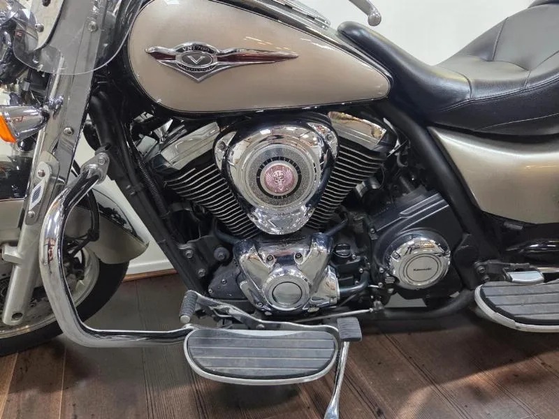 VN 1700 TOURER