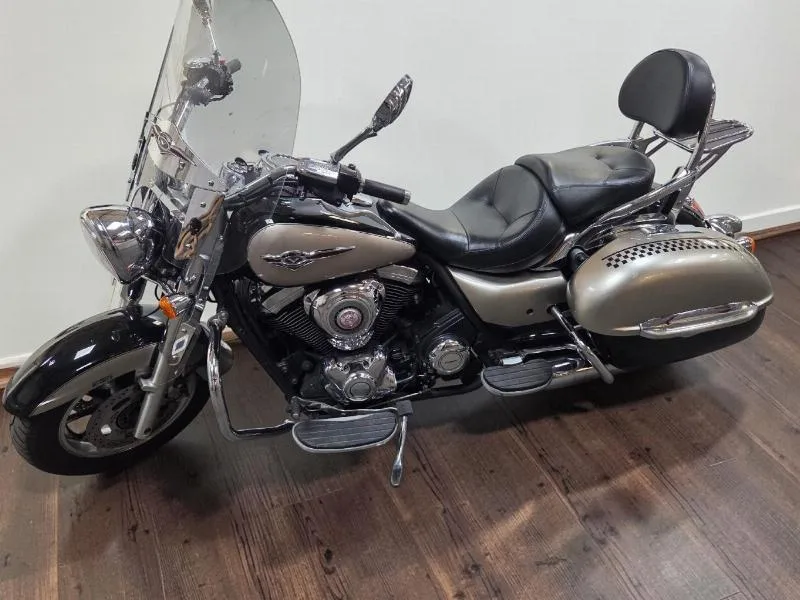 VN 1700 TOURER