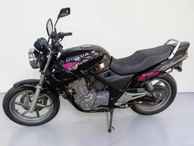 CB 500