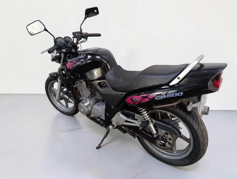CB 500