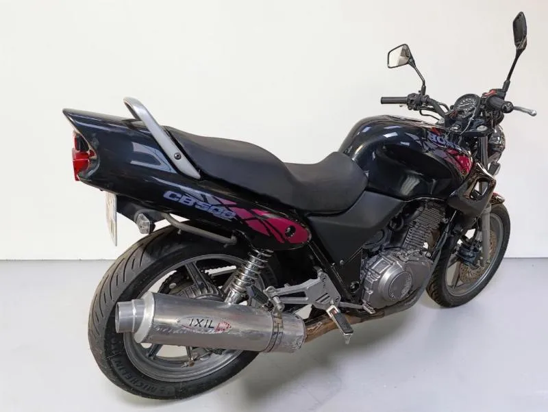 CB 500