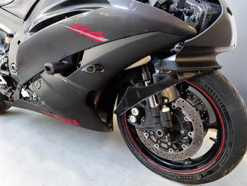 YZFR6