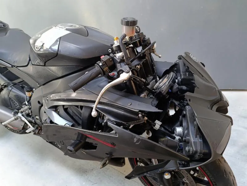 YZFR6