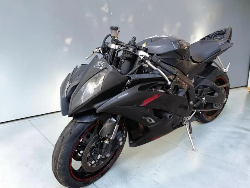 YZFR6